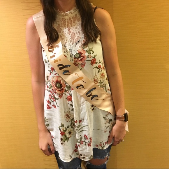 High neck tunic - Picture 3 of 3